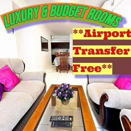 كاتوناياكى Qiqi Airport Villa المظهر الخارجي الصورة