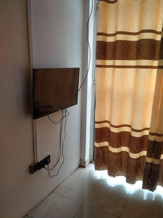 كاتوناياكى Qiqi Airport Villa المظهر الخارجي الصورة